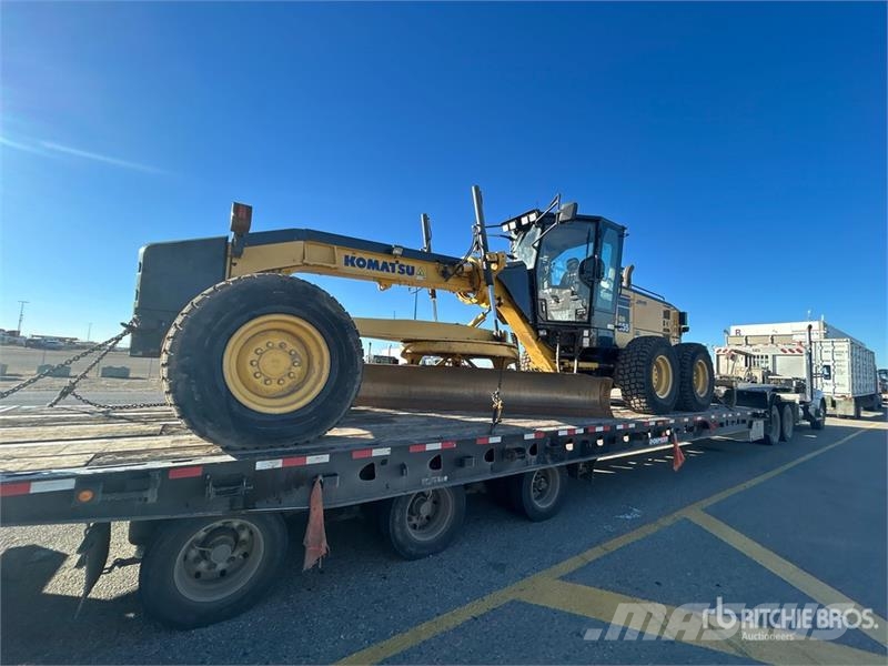 Komatsu GD655-5 Motor Grader Grejdery