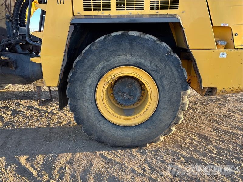 Komatsu HM300-3 Dumper - Knickgelenk