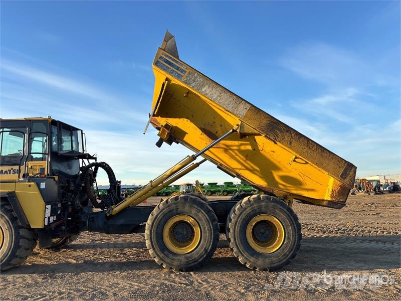 Komatsu HM300-3 Dumper - Knickgelenk
