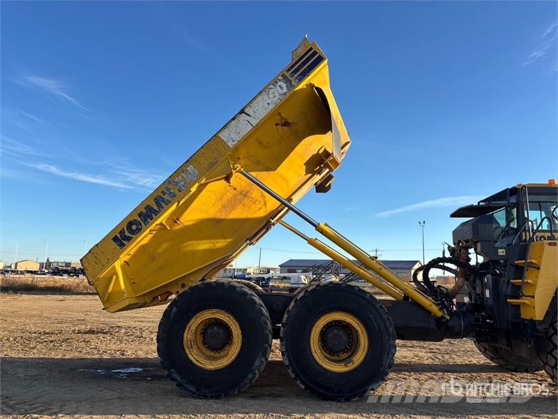 Komatsu HM400-5 Dumper - Knickgelenk