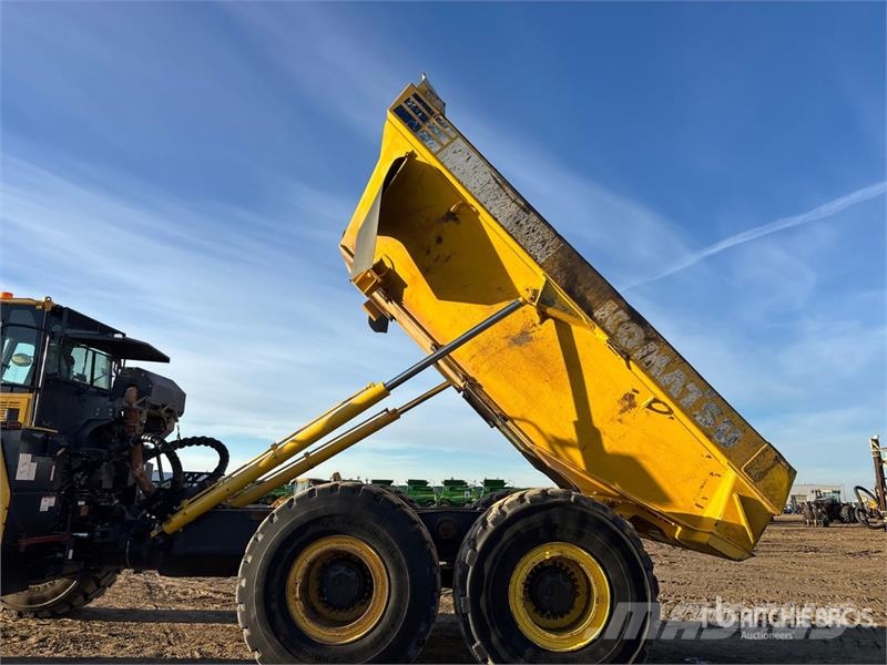 Komatsu HM400-5 Dumper - Knickgelenk