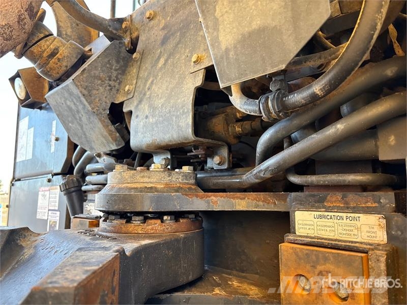 Komatsu HM400-5 Dumpperit