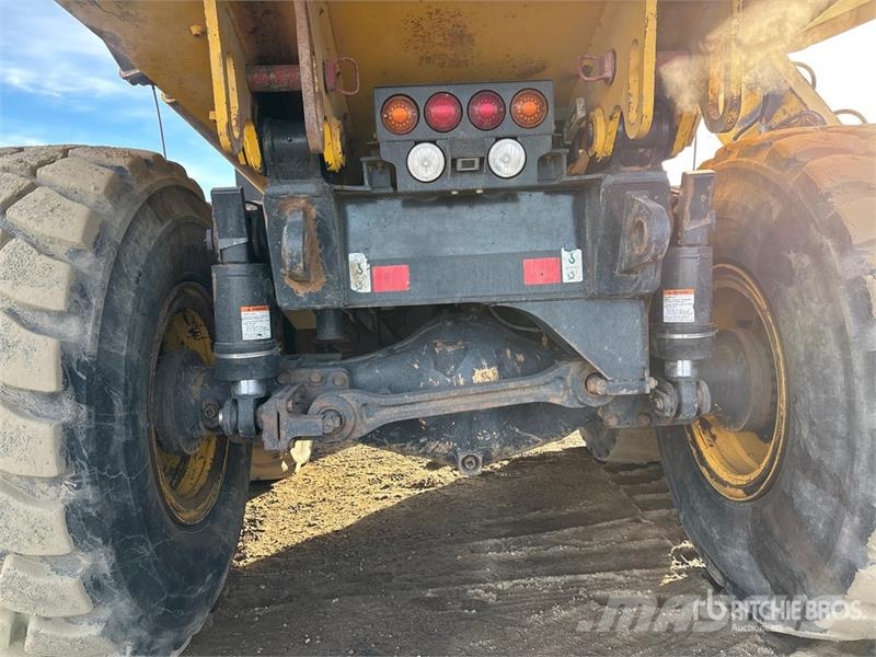 Komatsu HM400-5 Dumpperit