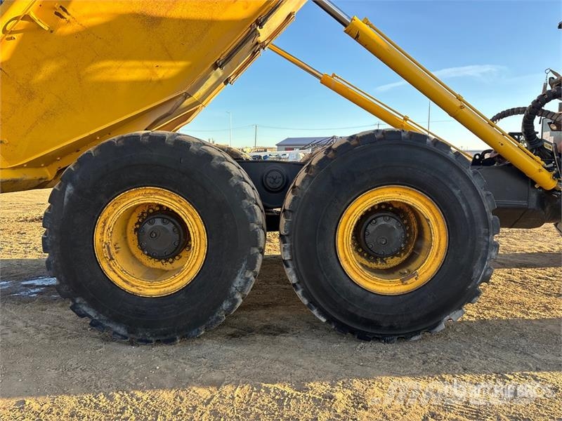 Komatsu HM400-5 Dumper - Knickgelenk