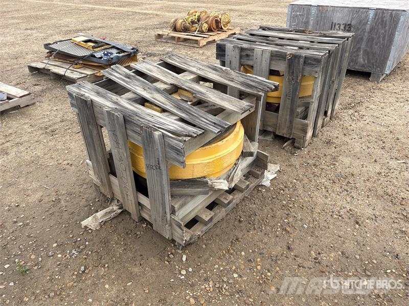Komatsu of (2) Komatsu Parts Lisävarusteet ja komponentit