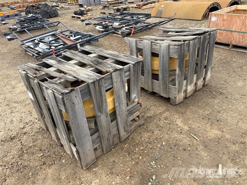 Komatsu of (2) Komatsu Parts Lisävarusteet ja komponentit