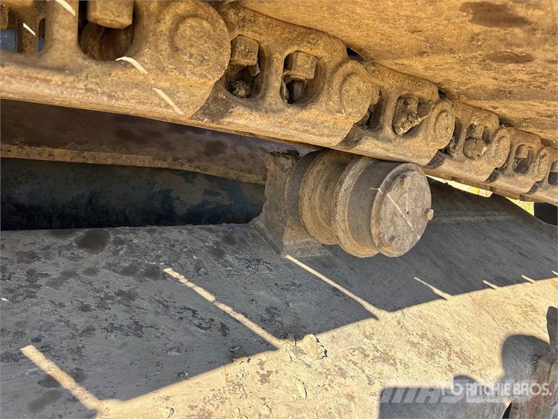Komatsu PC 490 LC-10 Tracked Excavator (Inoperable) Paletli ekskavatörler