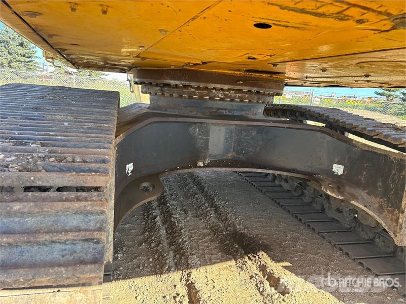 Komatsu PC 490 LC-10 Tracked Excavator (Inoperable) Paletli ekskavatörler
