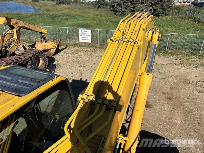 Komatsu PC 490 LC-10 Tracked Excavator (Inoperable) Paletli ekskavatörler
