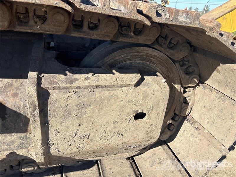 Komatsu PC 490 LC-10 Tracked Excavator (Inoperable) Paletli ekskavatörler