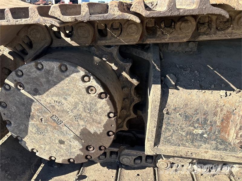 Komatsu PC 490 LC-10 Tracked Excavator (Inoperable) Paletli ekskavatörler