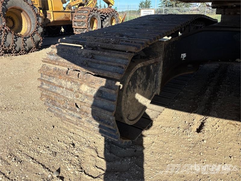 Komatsu PC 490 LC-10 Tracked Excavator (Inoperable) Paletli ekskavatörler