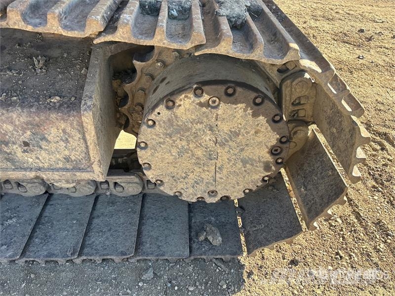 Komatsu PC 490 LC-10 Tracked Excavator (Inoperable) Paletli ekskavatörler