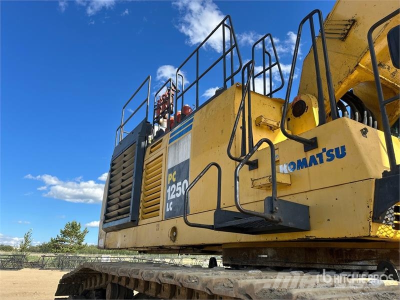 Komatsu PC1250LC-7 VG Tracked Excavator Bagri goseničarji