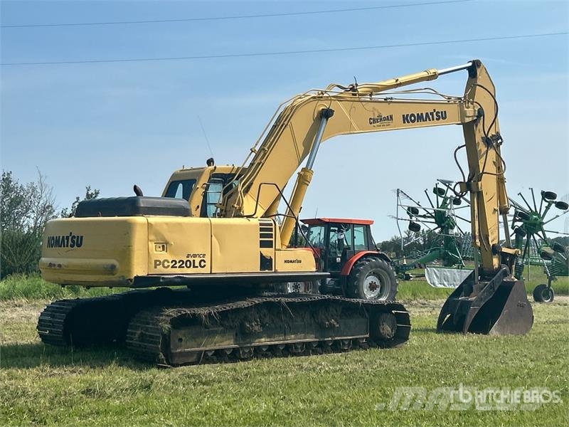 Komatsu PC220LC Tracked Excavator Paletli ekskavatörler