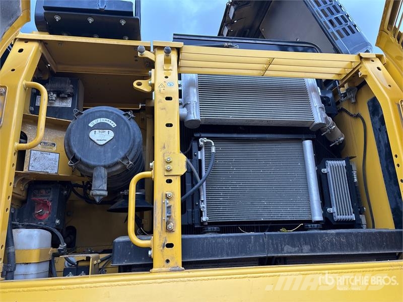 Komatsu PC290LC-11 Tracked Excavator Raupenbagger
