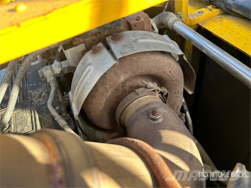 Komatsu PC360LC-10 Tracked Excavator Crawler excavators