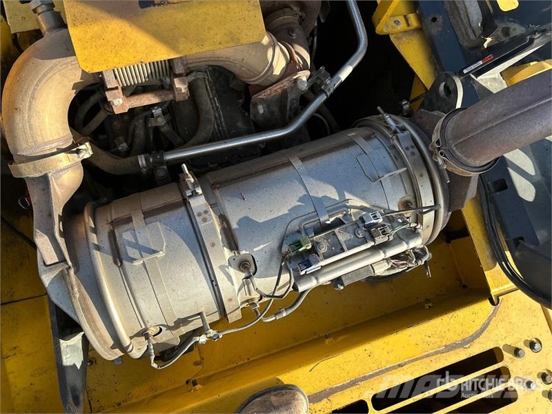 Komatsu PC360LC-10 Tracked Excavator Crawler excavators