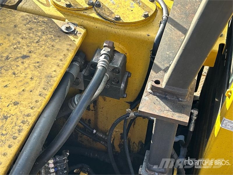 Komatsu PC360LC-10 Tracked Excavator Crawler excavators