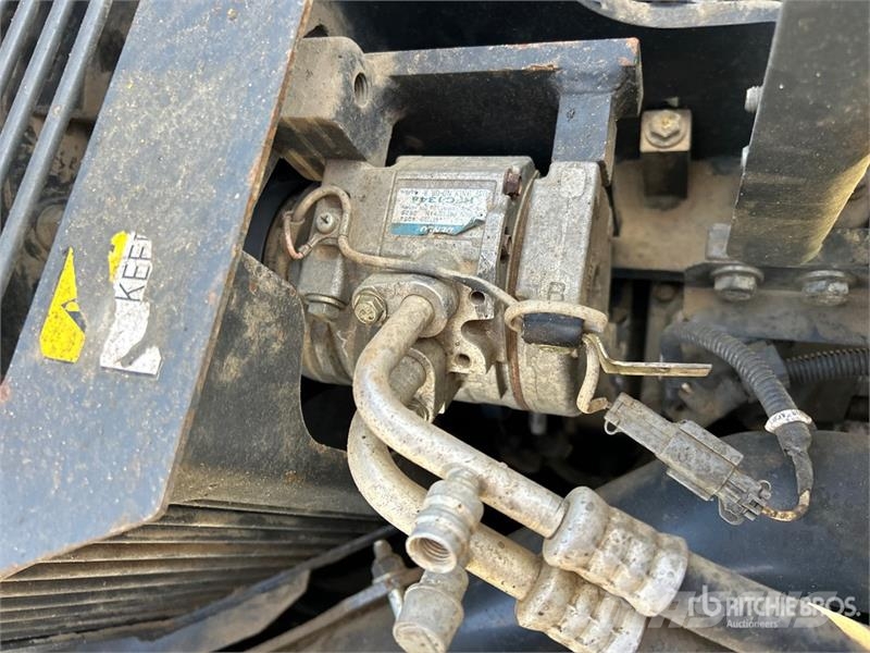 Komatsu PC360LC-10 Tracked Excavator Crawler excavators
