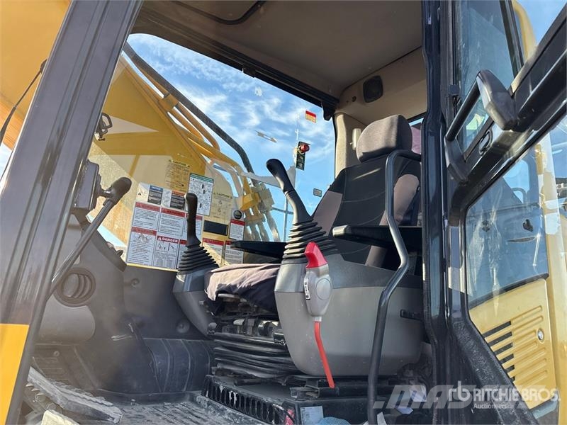 Komatsu PC360LC-11 Raupenbagger