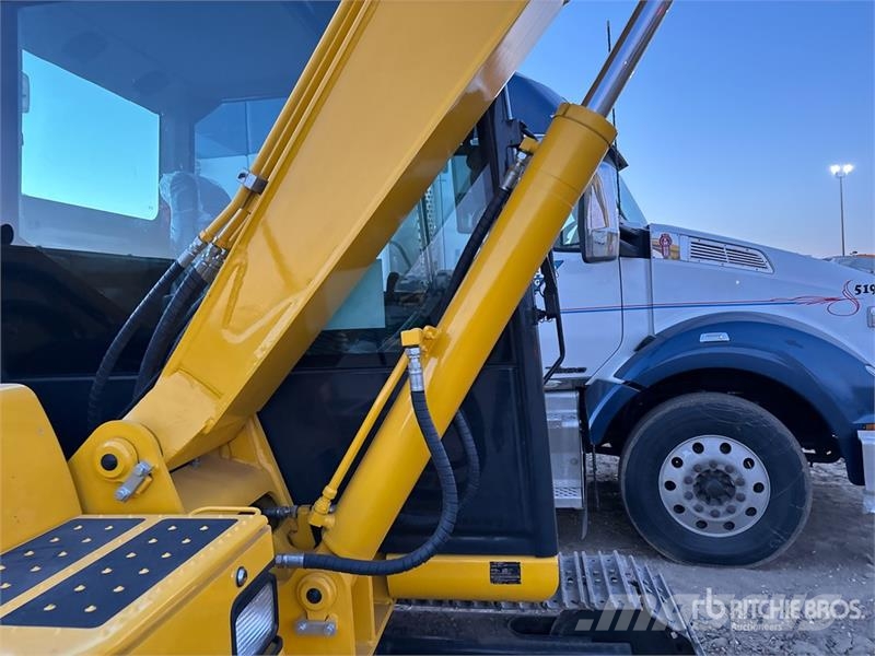 Komatsu PC60-8 Mini Excavator Мини екскаватори < 7 т