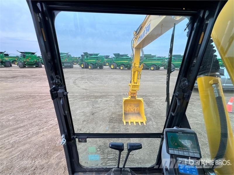 Komatsu PC70-8 Tracked Excavator حفارات زحافة