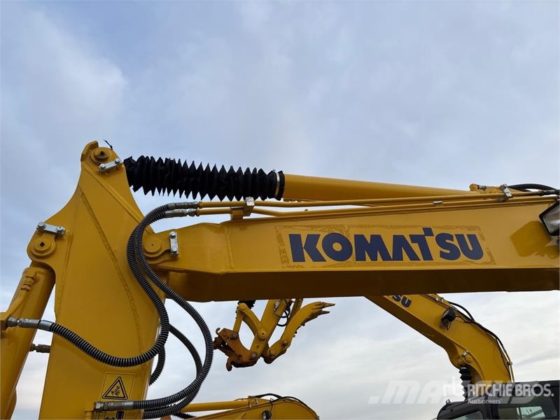 Komatsu PC70-8 Tracked Excavator حفارات زحافة