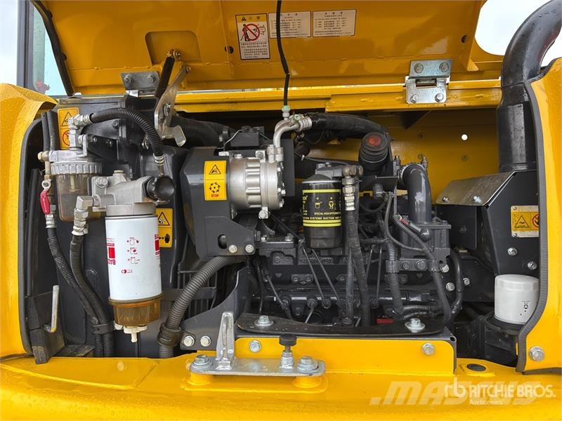 Komatsu PC70-8 Tracked Excavator Escavatori cingolati