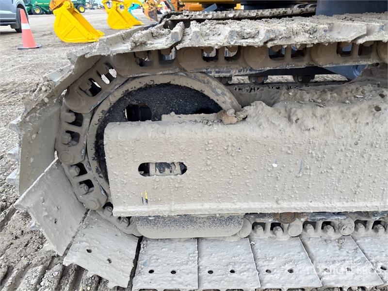 Komatsu PC70-8 Tracked Excavator حفارات زحافة