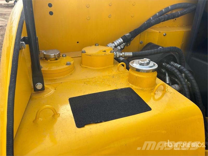 Komatsu PC70-8 Tracked Excavator Rupsgraafmachines