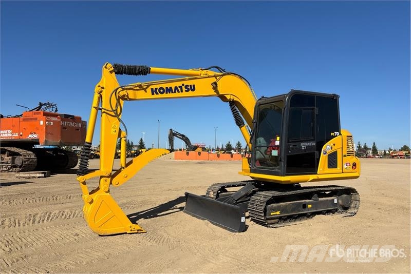 Komatsu PC70-8 Tracked Excavator Crawler excavators