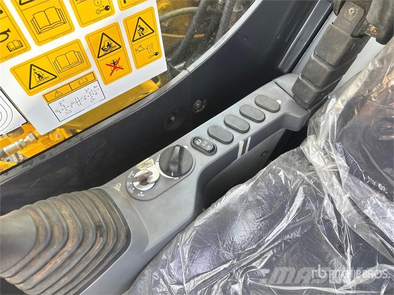 Komatsu PC70-8 Tracked Excavator Rupsgraafmachines