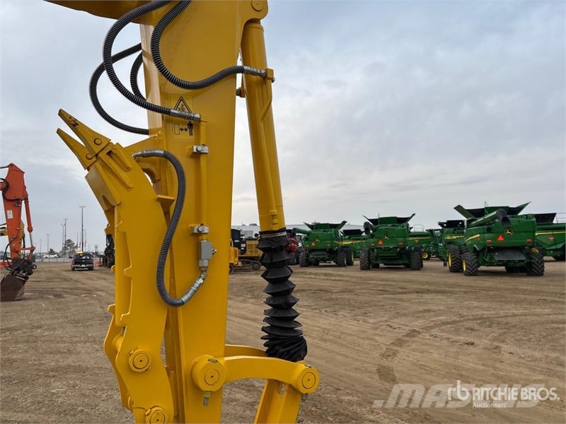 Komatsu PC70-8 Tracked Excavator حفارات زحافة