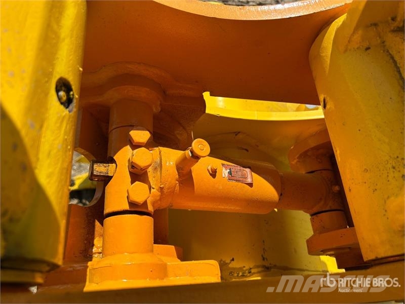 Komatsu PC70-8 Tracked Excavator Escavatori cingolati