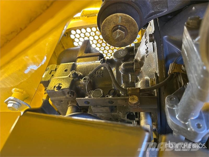 Komatsu PC70-8 Tracked Excavator Escavatori cingolati