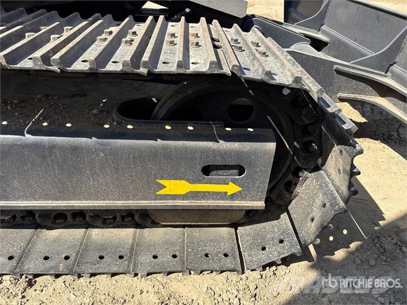 Komatsu PC70-8 Tracked Excavator Beltegraver