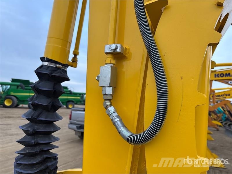 Komatsu PC70-8 Tracked Excavator حفارات زحافة