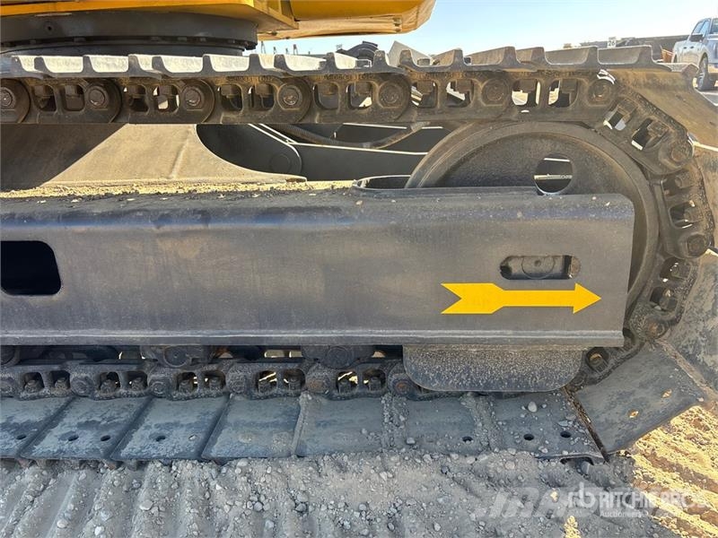 Komatsu PC70-8 Tracked Excavator Crawler excavators