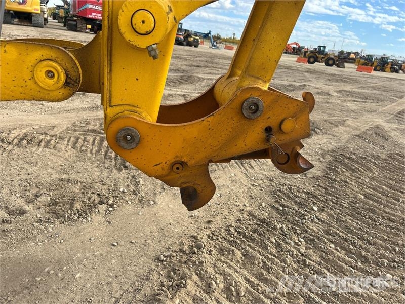 Komatsu PC70-8 Tracked Excavator Crawler excavators