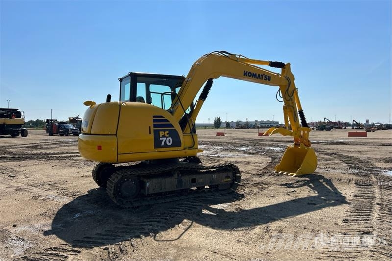 Komatsu PC70-8 Tracked Excavator Escavatori cingolati