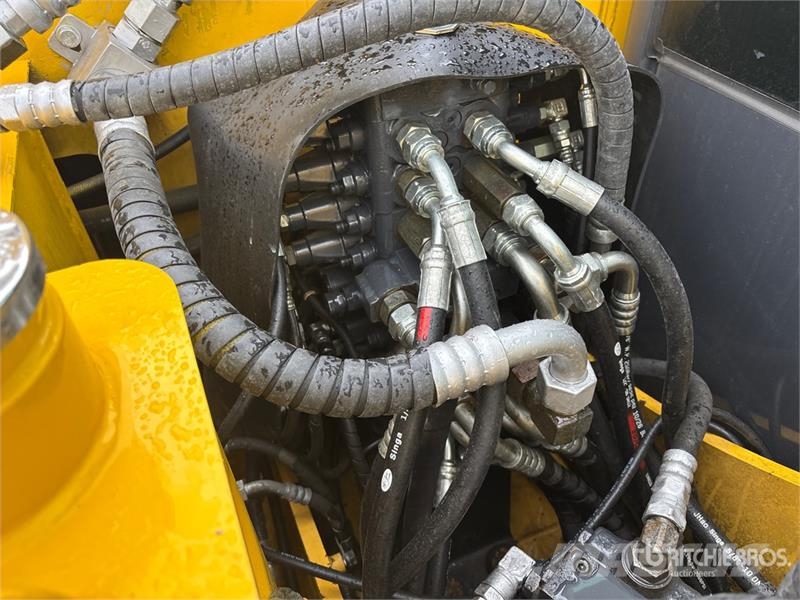 Komatsu PC70-8 Tracked Excavator Escavatori cingolati