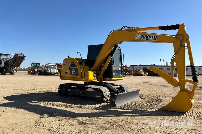 Komatsu PC70-8 Tracked Excavator Crawler excavators