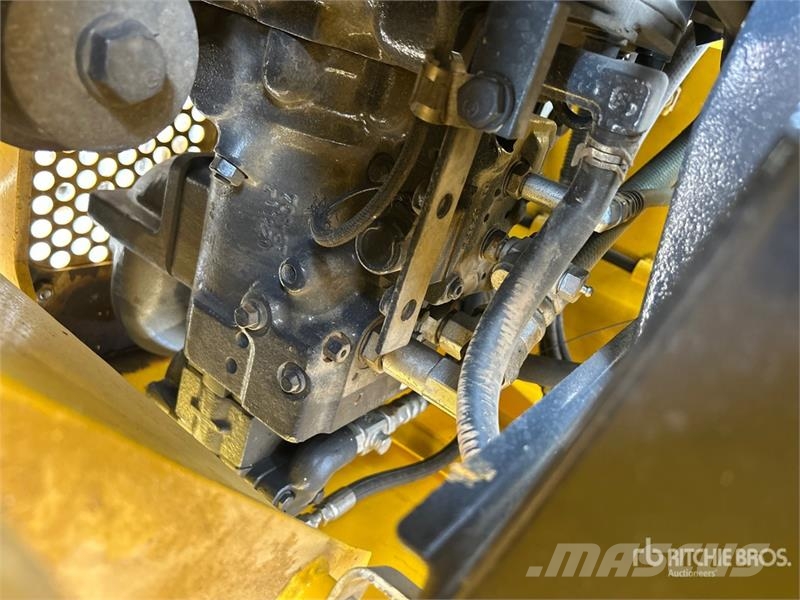 Komatsu PC70-8 Tracked Excavator Crawler excavators