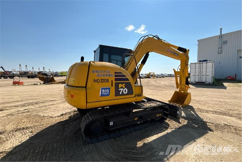Komatsu PC70-8 Tracked Excavator Beltegraver
