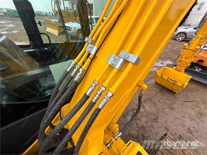 Komatsu PC70-8 Tracked Excavator Escavatori cingolati
