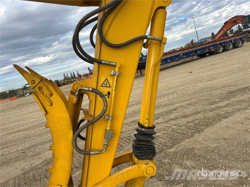 Komatsu PC70-8 Tracked Excavator Crawler excavators