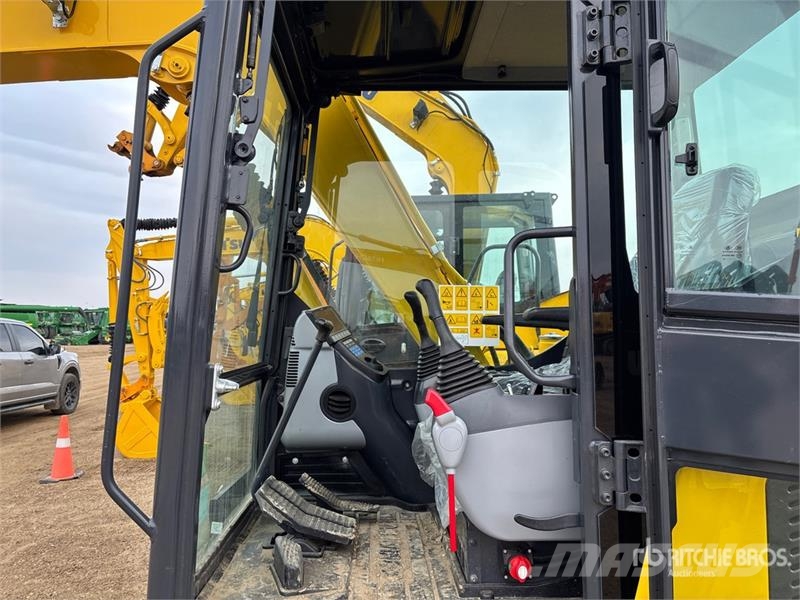 Komatsu PC70-8 Tracked Excavator حفارات زحافة