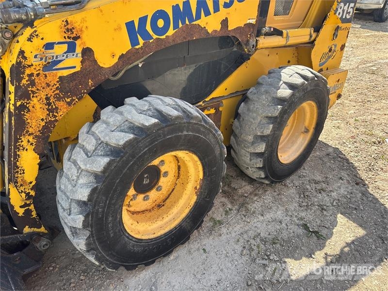 Komatsu SK815-5N Kompaktlastare