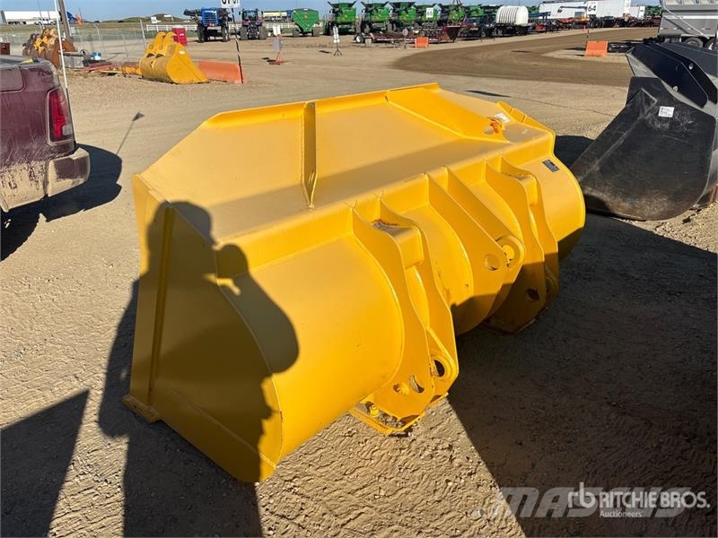Komatsu WA270-8 100 in Wheel Loader Bucket Žlice